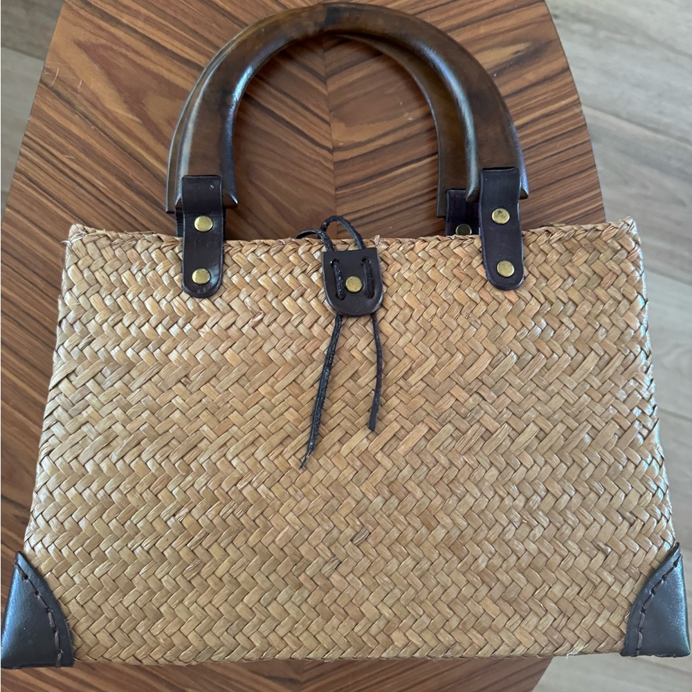 Rattan handbag